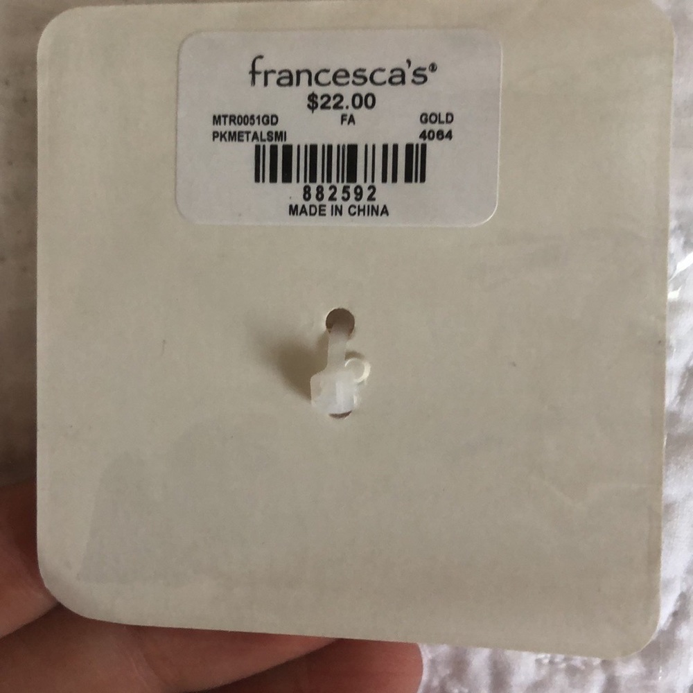 Francessca’s Gold Ring Set - Picture 4 of 5